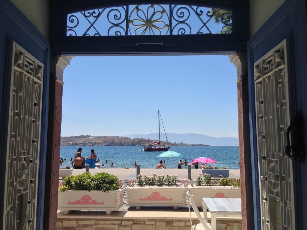 Lola 38 Hotel Foça Exterior foto