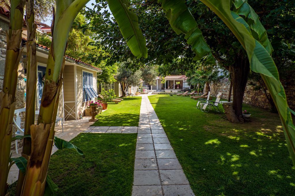 Lola 38 Hotel Foça Exterior foto