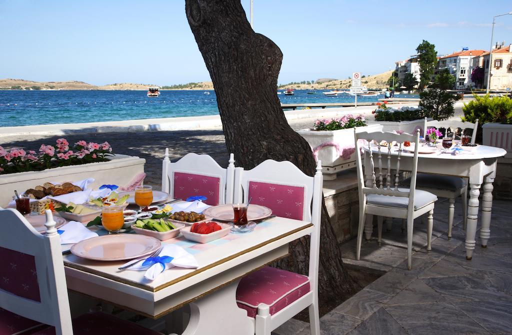 Lola 38 Hotel Foça Exterior foto